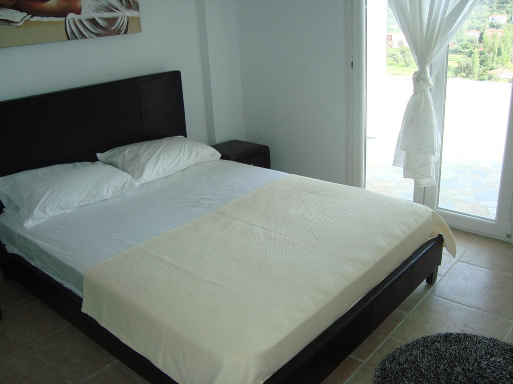 Ferienwohnung King'S View Anaxos Exterior foto